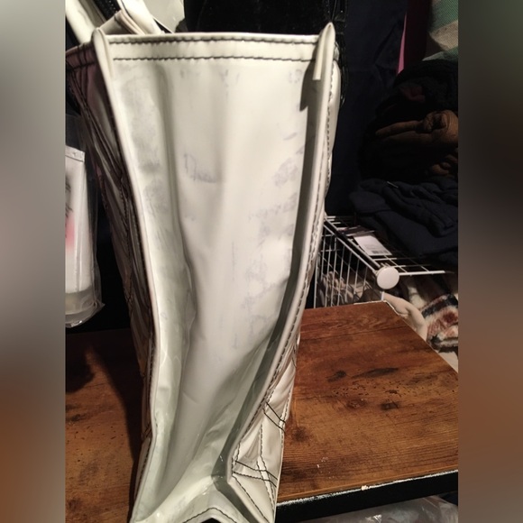 Tote Bag Gift Set - NWT - Picture 7 of 10